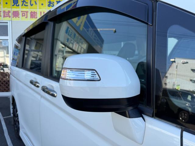 ステップワゴンスパーダ Ｚ　クールスピリット　後期型　８人乗り　純正９型ナビ　後席モニター　両側電動スライド　バックカメラ　ＥＴＣ　フルセグＴＶ　ＤＶＤ再生　ハーフレザー　クルコン　パドルシフト　ドラレコ　スマートキー　ＨＩＤライト　純正アルミ（43枚目）