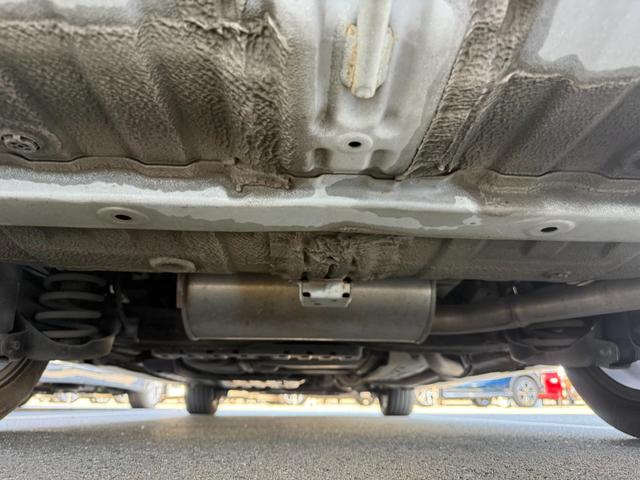 ステップワゴンスパーダ Ｚ　クールスピリット　後期型　８人乗り　純正９型ナビ　後席モニター　両側電動スライド　バックカメラ　ＥＴＣ　フルセグＴＶ　ＤＶＤ再生　ハーフレザー　クルコン　パドルシフト　ドラレコ　スマートキー　ＨＩＤライト　純正アルミ（46枚目）