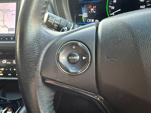 ヴェゼル ハイブリッドＺ　禁煙車　純正８型ナビ　バックカメラ　ＥＴＣ　衝突軽減装置　Ｂｌｕｅｔｏｏｔｈオーディオ　フルセグＴＶ　ＤＶＤ再生　ＬＥＤヘッドライト　ハーフレザー　シートヒーター　クルコン　パドルシフト　純正アルミ（31枚目）