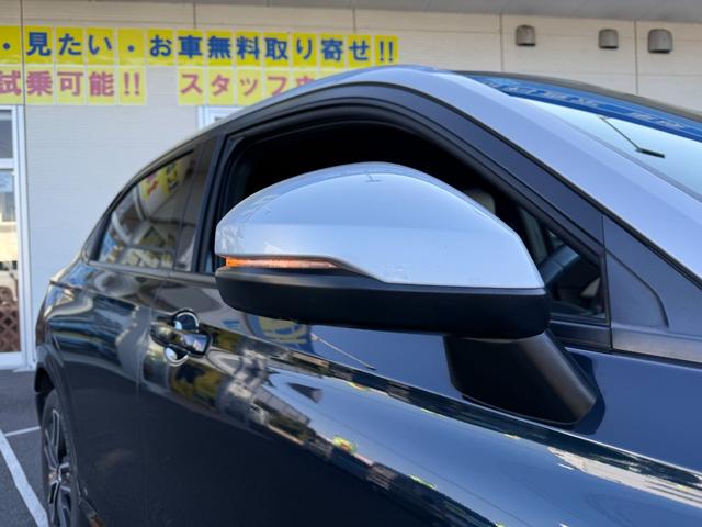 ヴェゼル ｅ：ＨＥＶ　ＰＬａＹ　禁煙１オーナー車　ガラスルーフ　メーカー９型ナビ　全方位カメラ　ＥＴＣ２．０　電動リヤゲート　ホンダセンシング　ＢＳＭ　ＢＴオーディオ　フルセグ　シート＆ステアリングヒーター　前後ドラレコ　純正アルミ（48枚目）