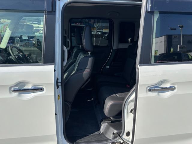 スペーシアカスタム ハイブリッドＸＳターボ　禁煙１オーナー車　衝突軽減装置　車線逸脱警報　メモリーナビ　バックカメラ　両側電動スライド　ＥＴＣ　純正１５ＡＷ　ヒーター付ハーフレザー　ＬＥＤヘッドライト　フォグ　クルコン　パドルシフト　ドラレコ（27枚目）