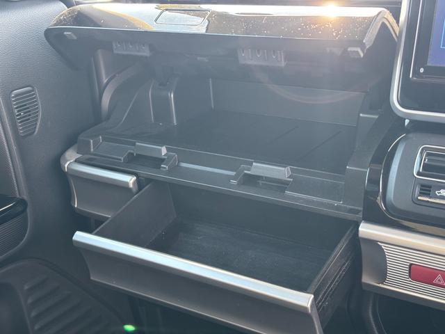 スペーシアカスタム ハイブリッドＸＳターボ　禁煙１オーナー車　衝突軽減装置　車線逸脱警報　メモリーナビ　バックカメラ　両側電動スライド　ＥＴＣ　純正１５ＡＷ　ヒーター付ハーフレザー　ＬＥＤヘッドライト　フォグ　クルコン　パドルシフト　ドラレコ（38枚目）