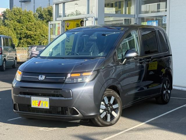 フリード ｅ：ＨＥＶエアー　ＥＸ　登録済未使用車　全方位カメラ　純正１１．４型ナビ　ＥＴＣ２．０　ＢＳＩ・後退出庫サポート　アダプティブドライビングビーム　両側電動スライド　シートヒーター　リアクーラー　パーキングセンサー　専用アルミ（22枚目）