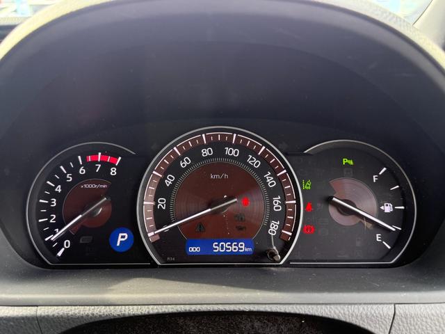 エスクァイア Ｇｉ　禁煙１オーナー　モデリスタフルエアロ　黒革シート　９型ＳＤナビ　後席モニター　両側電動スライド　バックカメラ　ＥＴＣ　衝突軽減装置　車線逸脱警報　Ｂｌｕｅｔｏｏｔｈオーディオ　フルセグＴＶ　ＤＶＤ再生（48枚目）