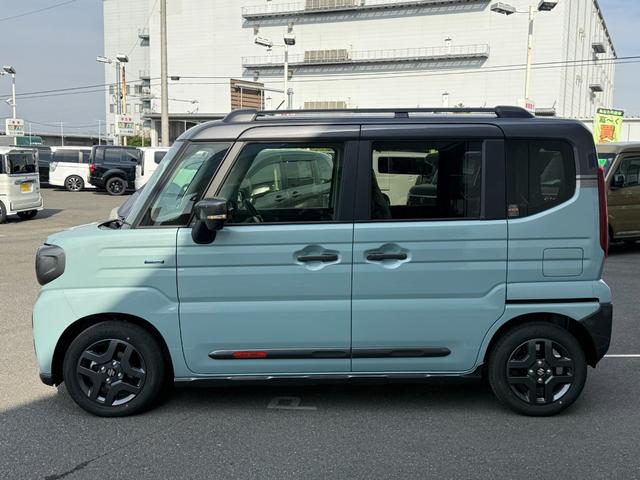 スペーシアギア ハイブリッドＸＺ　ターボ　届出済未使用車　メーカー９型メモリーナビ　全方位カメラ　両側電動スライド　マルチユースフラップ　衝突軽減装置　車線逸脱警報　コーナーセンサー　Ｂｌｕｅｔｏｏｔｈオーディオ　シート＆ステアリングヒーター（20枚目）