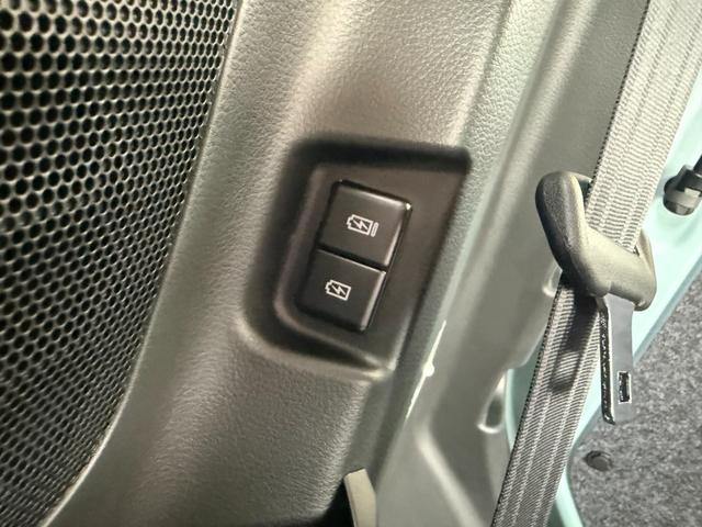 スペーシアギア ハイブリッドＸＺ　ターボ　届出済未使用車　メーカー９型メモリーナビ　全方位カメラ　両側電動スライド　マルチユースフラップ　衝突軽減装置　車線逸脱警報　コーナーセンサー　Ｂｌｕｅｔｏｏｔｈオーディオ　シート＆ステアリングヒーター（41枚目）