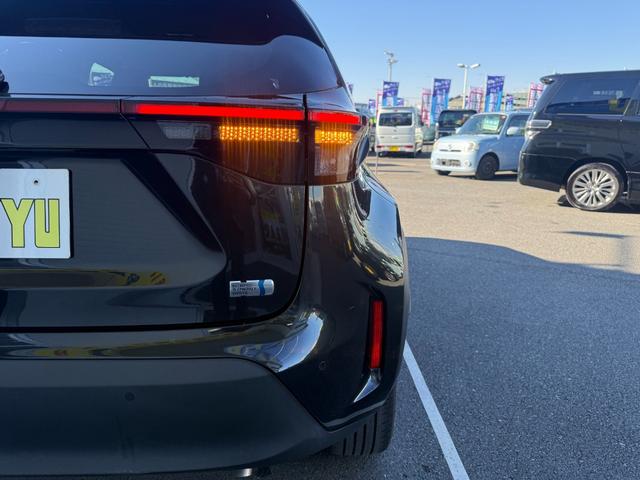 ヤリスクロス ハイブリッドZ 禁煙車 純正9インチディスプレイオーディオ 全方位カメラ ETC2.0 衝突軽減装置 車線逸脱警報 コーナーセンサー Bluetoothオーディオ 電動ハーフレザー シートヒーター LEDヘッドライト(44枚目)