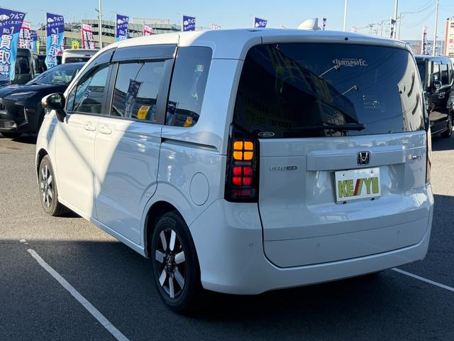 フリード ｅ：ＨＥＶエアー　ＥＸ　禁煙　純正１１．４型ナビ　両側電動スライド　バックカメラ　ＥＴＣ２．０　ＢＳＭ　衝突軽減装置　車線逸脱警報　コーナーセンサー　Ｂｌｕｅｔｏｏｔｈオーディオ　フルセグＴＶ　ＤＶＤ再生　ＬＥＤヘッドライト（23枚目）