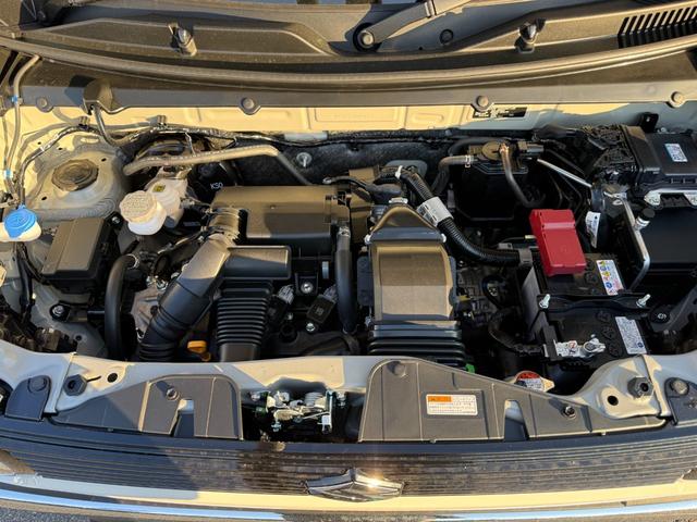 ハスラー タフワイルドターボ 届出済未使用車 メーカー9型ナビ 全方位カメラ 衝突軽減装置 車線逸脱警報 Bluetoothオーディオ フルセグ DVD コーナーセンサー シートヒーター ルーフレール 追従クルコン LEDライト(42枚目)