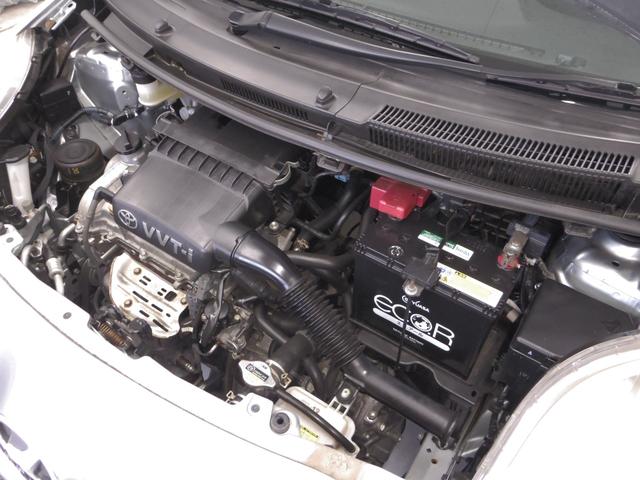 F ワンオーナー 禁煙車 純正ナビ 地デジチューナー DVD CD AUX キーレスキー 買い物アシストシート ダークグレーファブリックシート 電動格納調整機能ドアミラー ドアバイザー 純正14ホイール(33枚目)