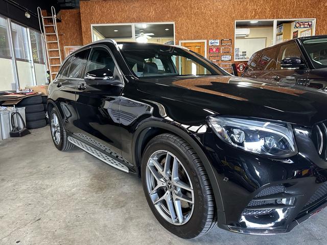 ＧＬＣ２２０ｄ　４マチックスポーツ（本革仕様）　パナメリカーナグリル　ブルメスターサウンド　レーダークルーズ　パノラミックスライディングルーフ　３６０カメラ　ＴＶキャンセラー(6枚目)