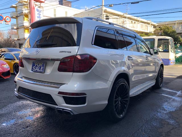 ＧＬ６３　ＡＭＧ　ユーザー下取り／２２ＡＷ／７人乗り／左Ｈ／レーダーセーフティ／Ｖ８ツインターボ／７人乗り(8枚目)