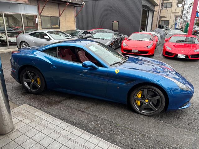 FERRARI CALIFORNIA T BASE GRADE