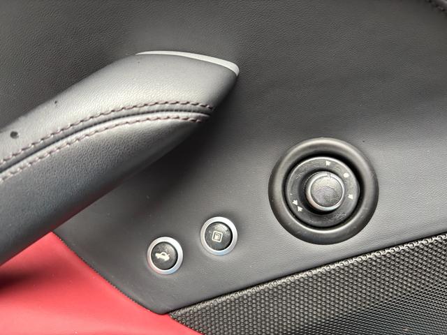 FERRARI CALIFORNIA T BASE GRADE