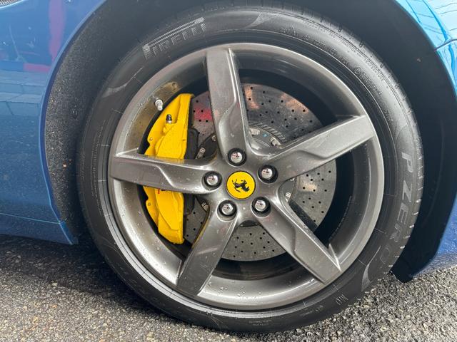 FERRARI CALIFORNIA T BASE GRADE