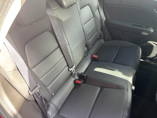 お買い得車入庫しました！！無事故車専門店！！高品質なお車を格安でご提供致します！！程度重視の品揃えを厳しいプロの目で行っており、在庫に自信があります！！お問い合わせは「０４２−７０５−４８８９」