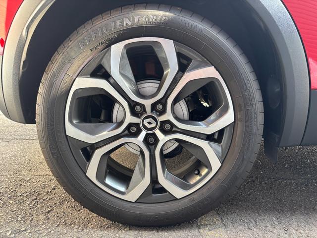 お買い得車入庫しました！！無事故車専門店！！高品質なお車を格安でご提供致します！！程度重視の品揃えを厳しいプロの目で行っており、在庫に自信があります！！お問い合わせは「０４２−７０５−４８８９」