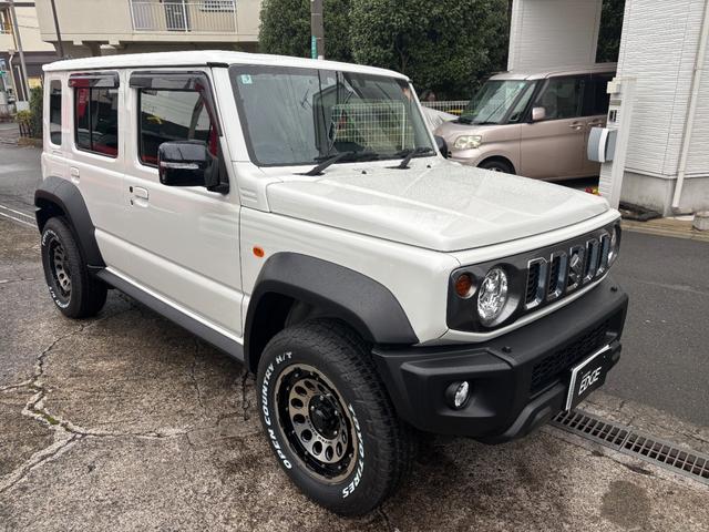 ジムニーノマド ＦＣ　４ＷＤ／セーフティサポート／アダプティブクルーズ／コーナーセンサー／車線逸脱警報／シートヒーター／ＬＥＤヘッド／社外１６アルミ／オートハイビーム／オートエアコン／ダウンヒルアシスト／記録簿／禁煙車（9枚目）