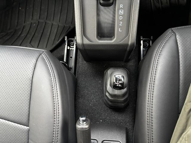 ジムニーノマド ＦＣ　４ＷＤ／セーフティサポート／アダプティブクルーズ／コーナーセンサー／車線逸脱警報／シートヒーター／ＬＥＤヘッド／社外１６アルミ／オートハイビーム／オートエアコン／ダウンヒルアシスト／記録簿／禁煙車（20枚目）