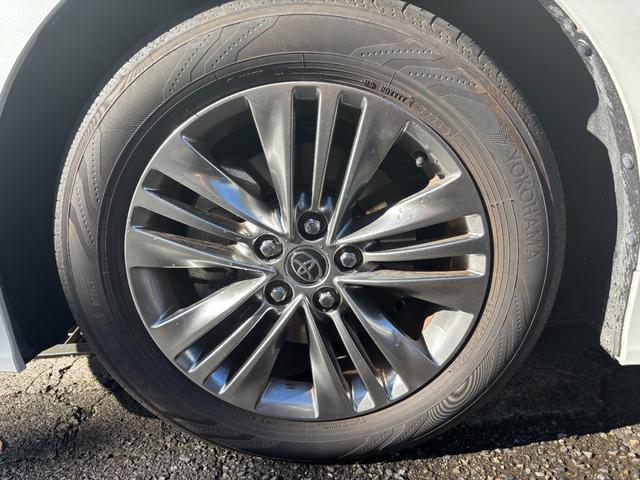 アルファード Z 左右独立ムーンルーフ/両側パワースライドドア/デジタルインナーミラー/パノラミックビューモニター/純正ナビリアモニター/シート・ハンドルヒーター/黒革調シート/ドラレコ/ETC2.0/記録簿/禁煙車(36枚目)