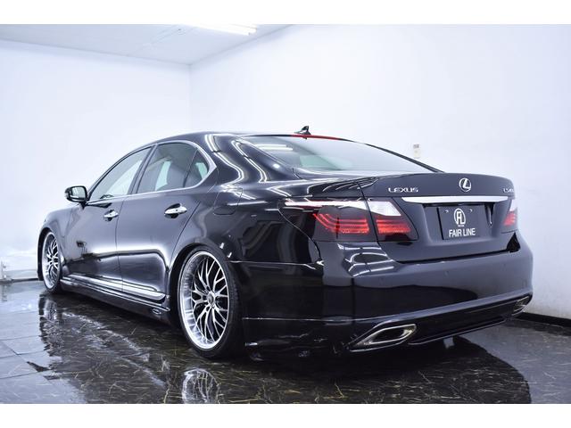LS460 黒革・後期仕様・特別1年保証付車・走行無制限・新品フルエアロ・新品ホイール・新品タイヤ・4連イカリングBLACKライト・クリアランスS・音楽録音・DVD再生・Bluetooth・レーダー・クルコン(11枚目)