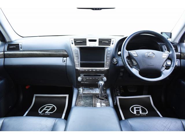 LS460 黒革・後期仕様・特別1年保証付車・走行無制限・新品フルエアロ・新品ホイール・新品タイヤ・4連イカリングBLACKライト・クリアランスS・音楽録音・DVD再生・Bluetooth・レーダー・クルコン(22枚目)