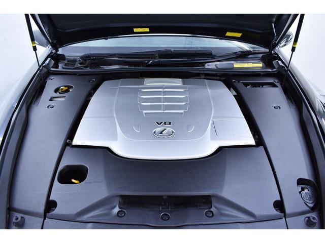 LS460 黒革・後期仕様・特別1年保証付車・走行無制限・新品フルエアロ・新品ホイール・新品タイヤ・4連イカリングBLACKライト・クリアランスS・音楽録音・DVD再生・Bluetooth・レーダー・クルコン(44枚目)