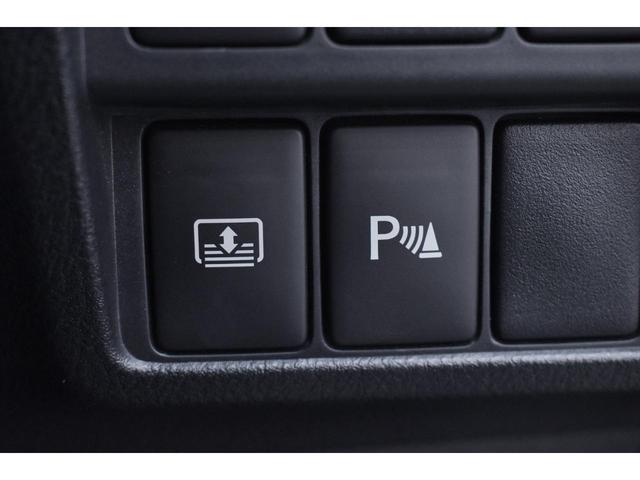 ＩＳ ＩＳ３００ｈ　バージョンＬ　本革・新品現行仕様スピンドルフェイス・新品アルミホイール・新品タイヤ・ＢＬＡＣＫカスタムライト・ＢＬＡＣＫカスタムテール・特別１年保証・走行無制限・レーダークルーズ・パドルシフト・Ｂｌｕｅｔｏｏｔｈ（62枚目）