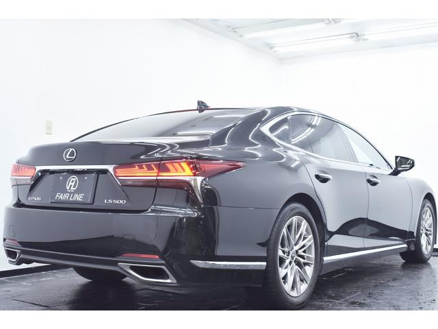 LS LS500 本革・LEXUSセーフティシステム・特別1年保証・走行無制限・レーダークルーズ・クリアランスソナー・360°カメラ・パワートランク・パドルシフト・地デジ・Bluetooth接続・記録簿・ワンオーナー(18枚目)