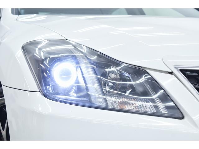 クラウン アスリート　スペシャルナビパッケージ　後期・新品エアロ・新品アルミホイール・新品タイヤ・イカリングＢＬＡＣＫカスタムライト・特別１年保証・走行無制限・クルーズコントロール・音楽録音・ＤＶＤ再生・地デジ・Ｂｌｕｅｔｏｏｔｈ・ビルトインＥＴＣ（30枚目）