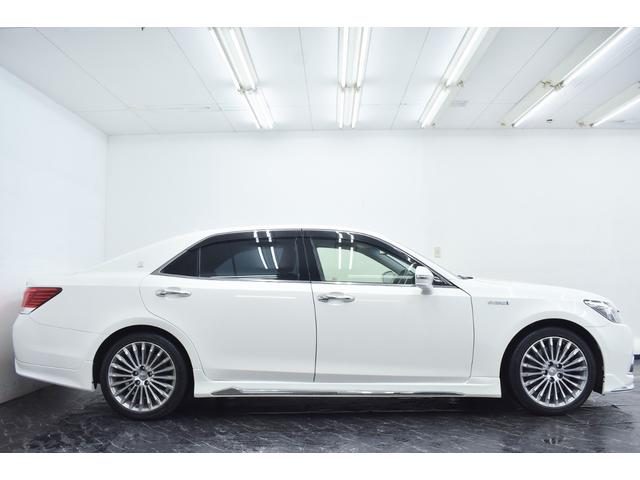 クラウンマジェスタ Fバージョン 黒革・新品モデリスタ仕様フルエアロ・純正OP18inアルミホイール・特別1年保証・走行無制限・レーダークルーズ・クリアランスソナー・オートハイビーム・音楽録音・DVD再生・地デジ・Bluetooth(19枚目)