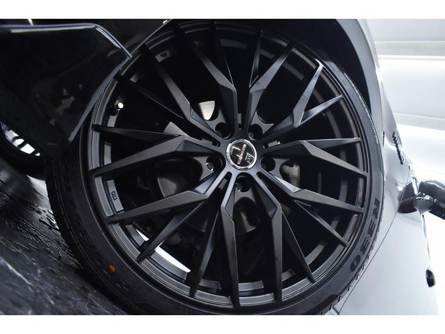 クラウンハイブリッド アスリートＳ　後期・新品ＴＲＤ仕様エアロ・新品アルミホイール・新品タイヤ・ＢＬＡＣＫカスタムライト・ＢＬＡＣＫカスタムテール・特別１年保証・走行無制限・レーダークルーズ・３６０°カメラ・Ｂｌｕｅｔｏｏｔｈ・ドラレコ（18枚目）