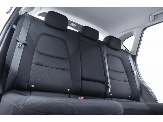 ＣＸ－５ ＸＤ　プロアクティブ　ＢＬＡＣＫカスタムフェイス・フルエアロ・バーチカルグリル・新品ホイール＆タイヤ・ＢＬＡＣＫカスタムテール・ＢＯＳＥサウンド・１年保証・走行無制限・レーダークルーズ・３６０°カメラ・Ｂｌｕｅｔｏｏｔｈ（32枚目）