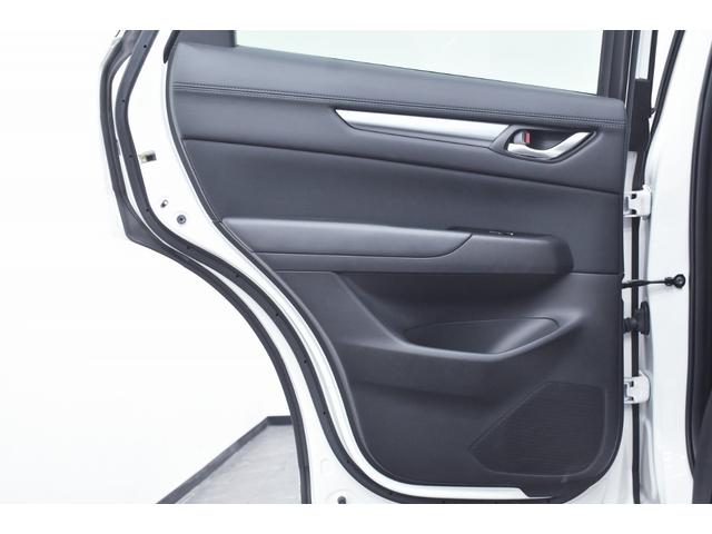ＣＸ－５ ＸＤ　プロアクティブ　ＢＬＡＣＫカスタムフェイス・フルエアロ・バーチカルグリル・新品ホイール＆タイヤ・ＢＬＡＣＫカスタムテール・ＢＯＳＥサウンド・１年保証・走行無制限・レーダークルーズ・３６０°カメラ・Ｂｌｕｅｔｏｏｔｈ（38枚目）