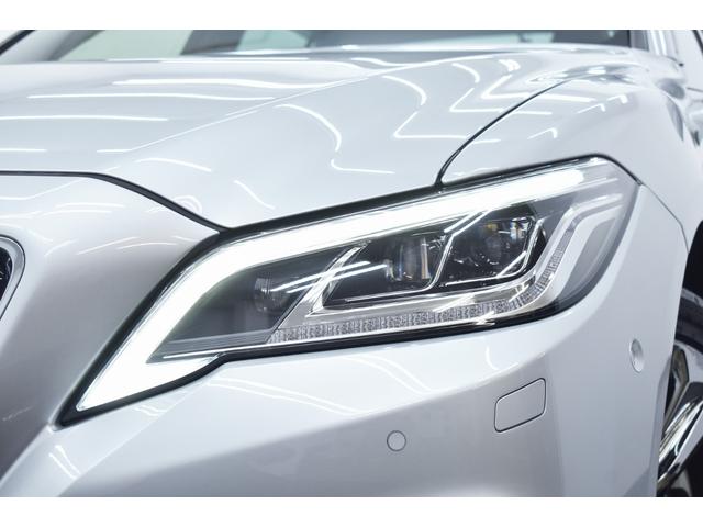 クラウンハイブリッド ＲＳアドバンス　黒革・専用１８ｉｎメッキアルミホイール・ＴＯＹＯＴＡセーフティセンス・特別１年保証・走行無制限・レーダークルーズ・３６０°カメラ・音楽録音・ＤＶＤ再生・地デジ・Ｂｌｕｅｔｏｏｔｈ接続・ドラレコ（12枚目）