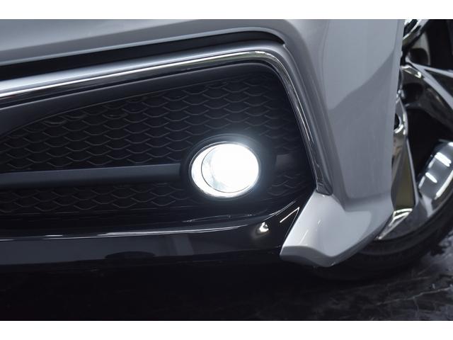 クラウンハイブリッド ＲＳアドバンス　黒革・専用１８ｉｎメッキアルミホイール・ＴＯＹＯＴＡセーフティセンス・特別１年保証・走行無制限・レーダークルーズ・３６０°カメラ・音楽録音・ＤＶＤ再生・地デジ・Ｂｌｕｅｔｏｏｔｈ接続・ドラレコ（14枚目）