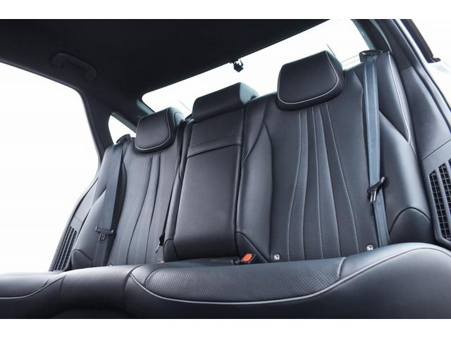 クラウンハイブリッド ＲＳアドバンス　黒革・専用１８ｉｎメッキアルミホイール・ＴＯＹＯＴＡセーフティセンス・特別１年保証・走行無制限・レーダークルーズ・３６０°カメラ・音楽録音・ＤＶＤ再生・地デジ・Ｂｌｕｅｔｏｏｔｈ接続・ドラレコ（23枚目）