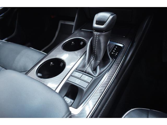 クラウンハイブリッド ＲＳアドバンス　黒革・専用１８ｉｎメッキアルミホイール・ＴＯＹＯＴＡセーフティセンス・特別１年保証・走行無制限・レーダークルーズ・３６０°カメラ・音楽録音・ＤＶＤ再生・地デジ・Ｂｌｕｅｔｏｏｔｈ接続・ドラレコ（42枚目）