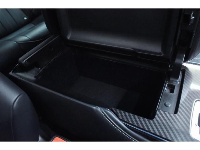 クラウンハイブリッド ＲＳアドバンス　黒革・専用１８ｉｎメッキアルミホイール・ＴＯＹＯＴＡセーフティセンス・特別１年保証・走行無制限・レーダークルーズ・３６０°カメラ・音楽録音・ＤＶＤ再生・地デジ・Ｂｌｕｅｔｏｏｔｈ接続・ドラレコ（44枚目）