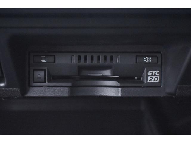 クラウンハイブリッド ＲＳアドバンス　黒革・専用１８ｉｎメッキアルミホイール・ＴＯＹＯＴＡセーフティセンス・特別１年保証・走行無制限・レーダークルーズ・３６０°カメラ・音楽録音・ＤＶＤ再生・地デジ・Ｂｌｕｅｔｏｏｔｈ接続・ドラレコ（56枚目）