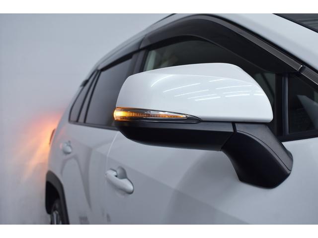 RAV4 X 後期・サンルーフ・モデリスタフルエアロ・社外アルミホイール・TOYOTAセーフティセンス・特別1年保証・走行無制限・レーダークルーズ・クリアランスソナー・Bluetooth接続・記録簿・ワンオーナー(30枚目)