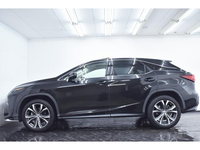 RX RX200t バージョンL 本革・サンルーフ・モデリスタエアロ・三眼LEDヘッドライト・特別1年保証・走行無制限・レーダークルーズ・クリアランスソナー・オートハイビーム・パワートランク・360°カメラ・Bluetooth・記録簿(17枚目)