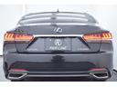 LS500 本革・LEXUSセーフティシステム・特別1年保証・走行無制限・レーダークルーズ・クリアランスソナー・360°カメラ・パワートランク・パドルシフト・地デジ・Bluetooth接続・記録簿・ワンオーナー(15枚目)