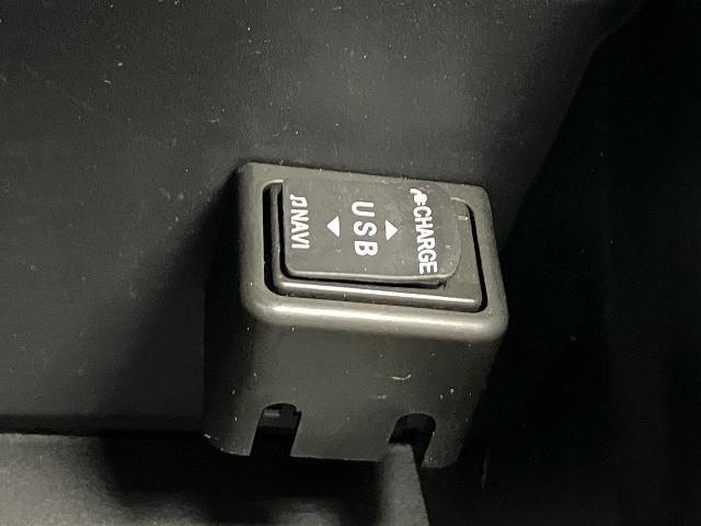 ミラトコット Ｘ　ＳＡＩＩＩ　サポカーＳワイド適合　パノラマモニター対応　ステアリングスイッチ　エアコン　ＵＳＢ接続端子　ＥＴＣ　Ｐスタート　コーナーセンサー　オートハイビーム　キーフリー（19枚目）