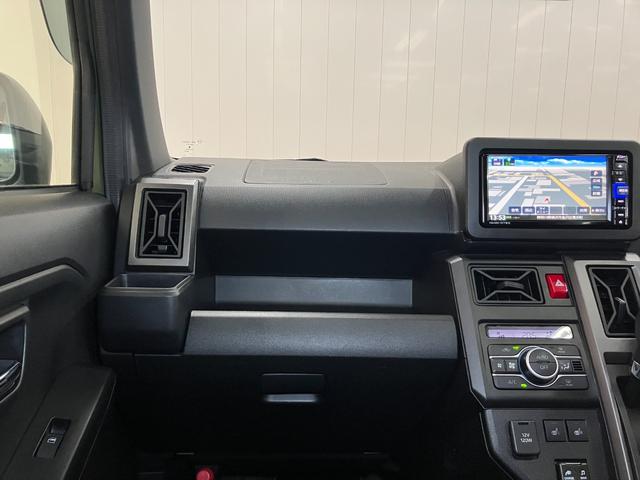 タフト G クロムベンチャー サポカーSワイド適合 パノラマモニター対応 スカイフィールトップ 電動パーキングブレーキ ステアリングスイッチ シートヒーター USB接続端子 Pスタート コーナーセンサー 電動格納ミラー キーフリー(11枚目)