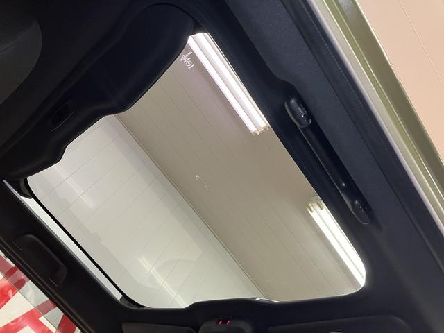 タフト G クロムベンチャー サポカーSワイド適合 パノラマモニター対応 スカイフィールトップ 電動パーキングブレーキ ステアリングスイッチ シートヒーター USB接続端子 Pスタート コーナーセンサー 電動格納ミラー キーフリー(23枚目)