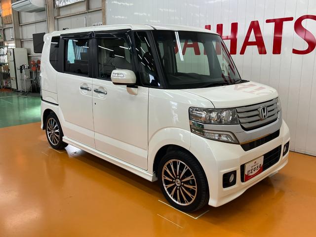 N-BOXカスタム G・ターボAパッケージ 衝突被害軽減ブレーキシステム デイライト 両側オートスライドドア Bカメラ クルーズコントロール ステアリングスイッチ パドルシフト Pスタート ETC 電動格納ミラー キーフリー(7枚目)
