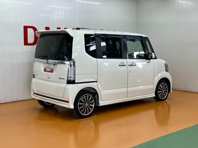 N-BOXカスタム G・ターボAパッケージ 衝突被害軽減ブレーキシステム デイライト 両側オートスライドドア Bカメラ クルーズコントロール ステアリングスイッチ パドルシフト Pスタート ETC 電動格納ミラー キーフリー(8枚目)