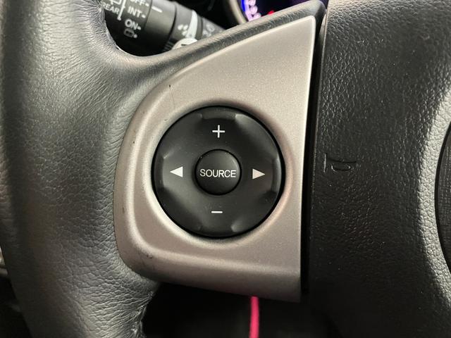 N-BOXカスタム G・ターボAパッケージ 衝突被害軽減ブレーキシステム デイライト 両側オートスライドドア Bカメラ クルーズコントロール ステアリングスイッチ パドルシフト Pスタート ETC 電動格納ミラー キーフリー(17枚目)