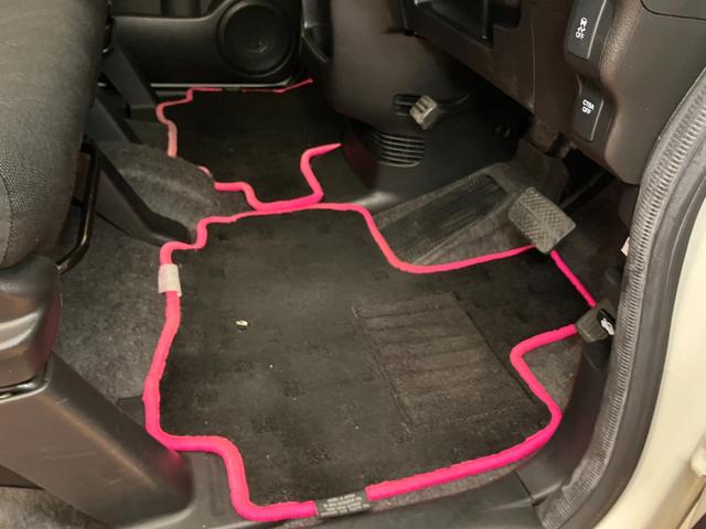 N-BOXカスタム G・ターボAパッケージ 衝突被害軽減ブレーキシステム デイライト 両側オートスライドドア Bカメラ クルーズコントロール ステアリングスイッチ パドルシフト Pスタート ETC 電動格納ミラー キーフリー(27枚目)